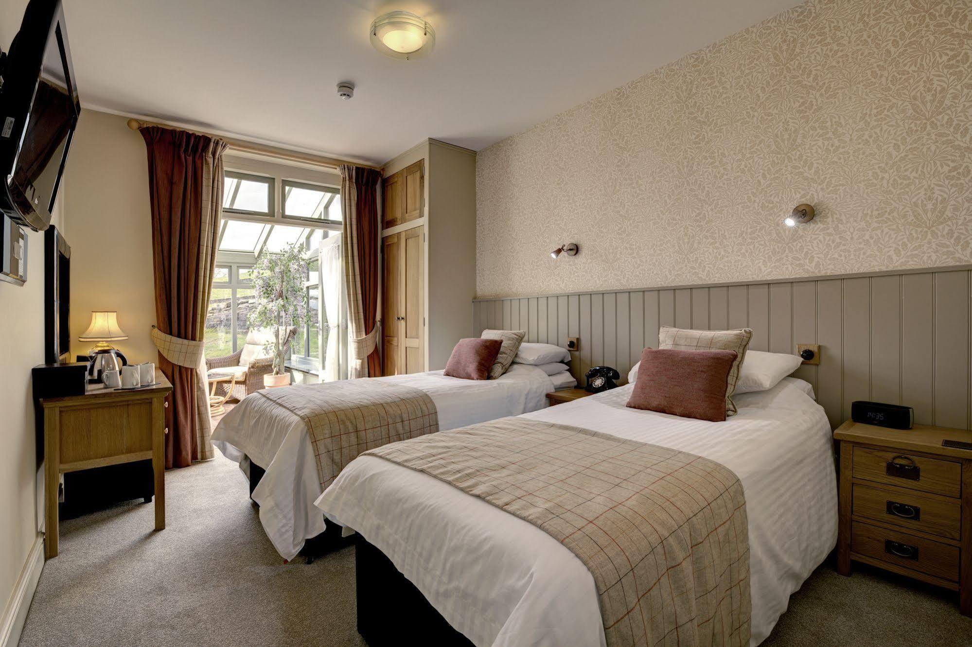 Stone House Hotel Hawes Ngoại thất bức ảnh